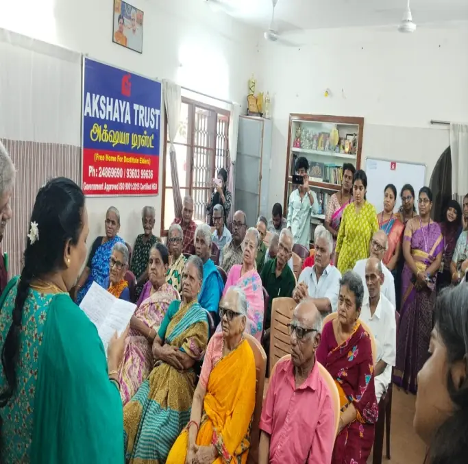 Hearts in Harmony : Old age home Visit - photo 2