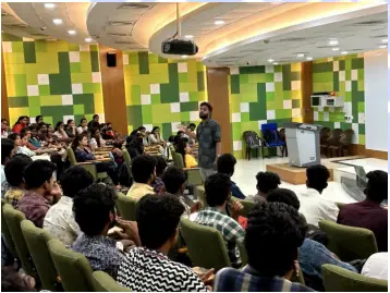 Motivation speech by Alumni - photo 2