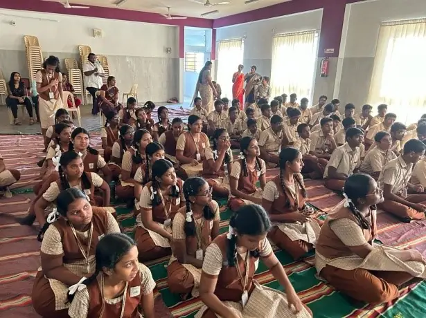 Film Screening & Appreciation For School Students - photo 5