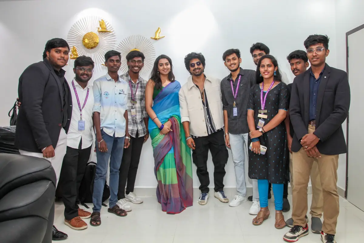 Movie First-Look Release - photo 4
